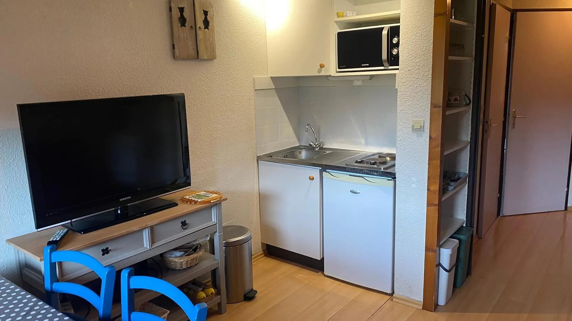 Appartement Morzine, Deux Pieces, Mezzanine, 4 Personnes 0*, Morzine